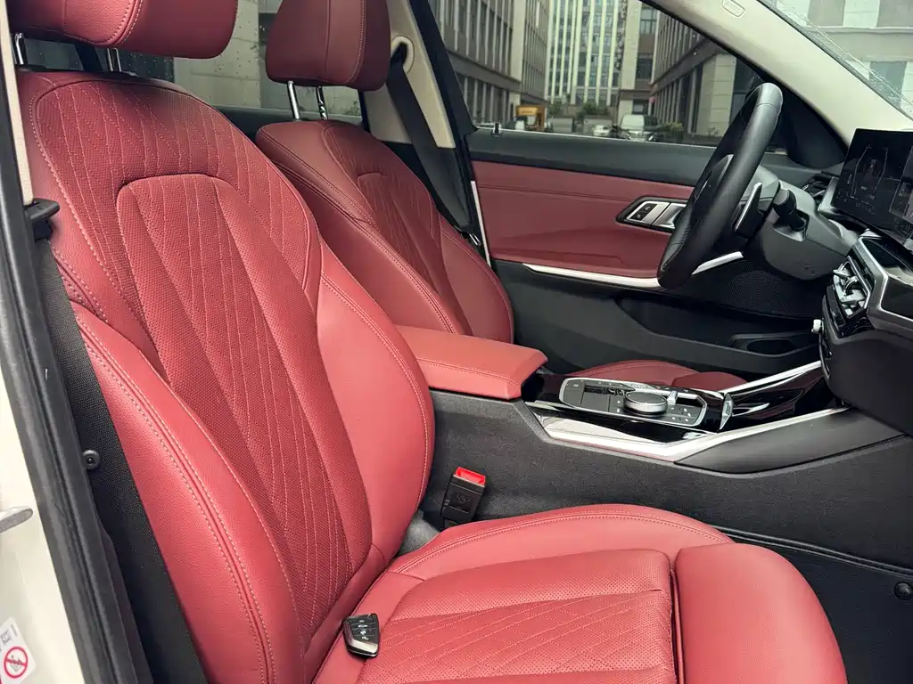 BMW 3 Series 2024 320Li M Sports Package купить на сайте DeffCars