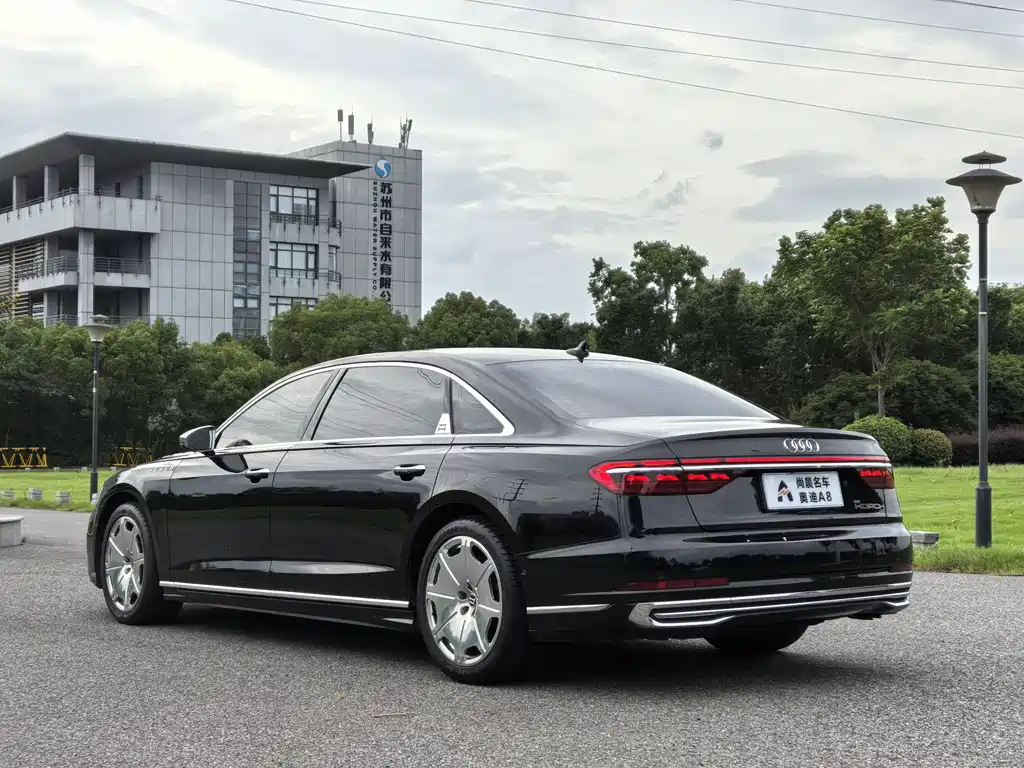 Audi A8 2022 A8L Horch Founder’s Edition Classic купить на сайте DeffCars