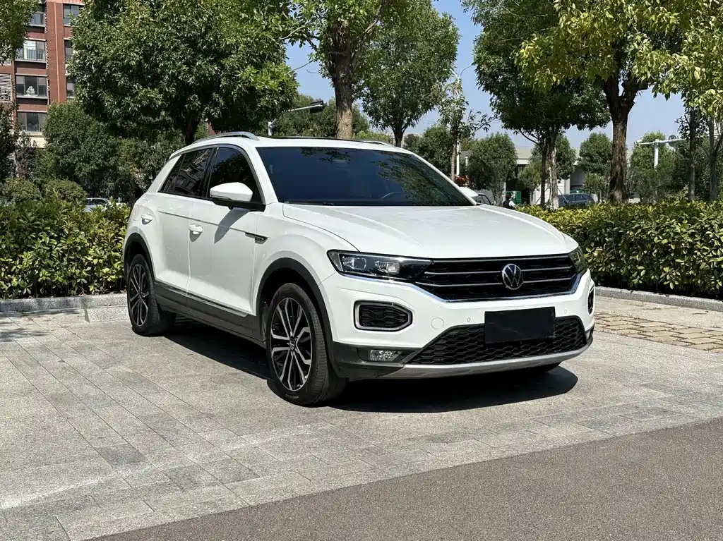T-ROC 2021 facelift 280TSI DSG four-wheel drive luxury smart connected version купить на сайте DeffCars