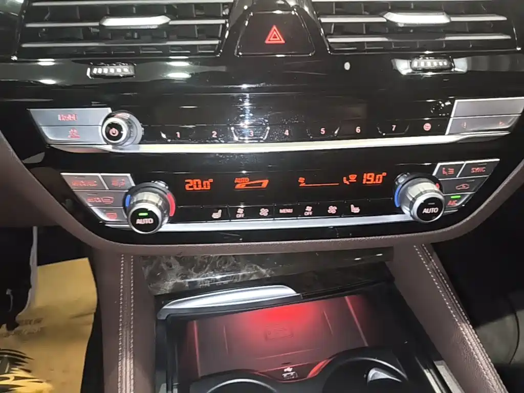 BMW 5 Series 2020 525Li M Sports Package купить на сайте DeffCars