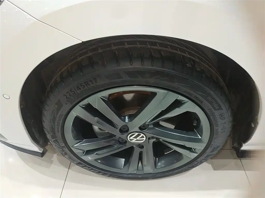 Golf 2021 280TSI DSG R-Line купить на сайте DeffCars