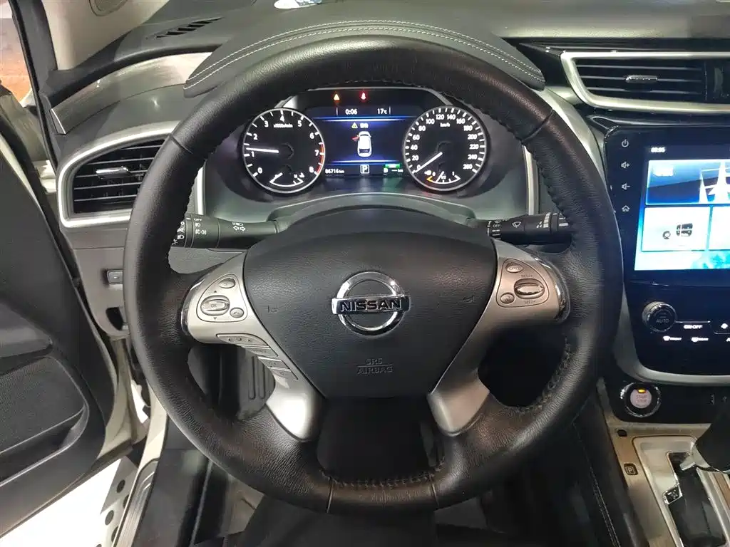 Loulan 2019 2.5L XL 2WD Intelligent Deluxe Edition National VI купить на сайте DeffCars