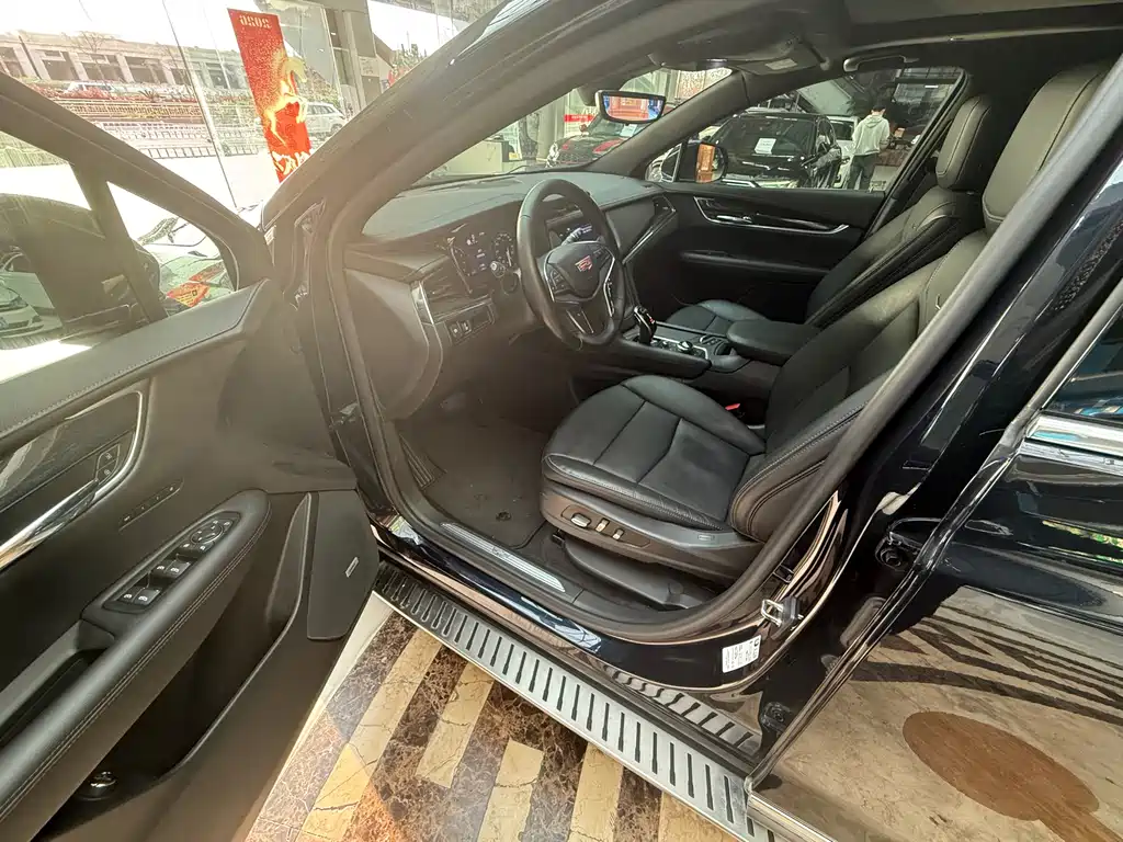 Cadillac XT5 2021 28T luxury model купить на сайте DeffCars