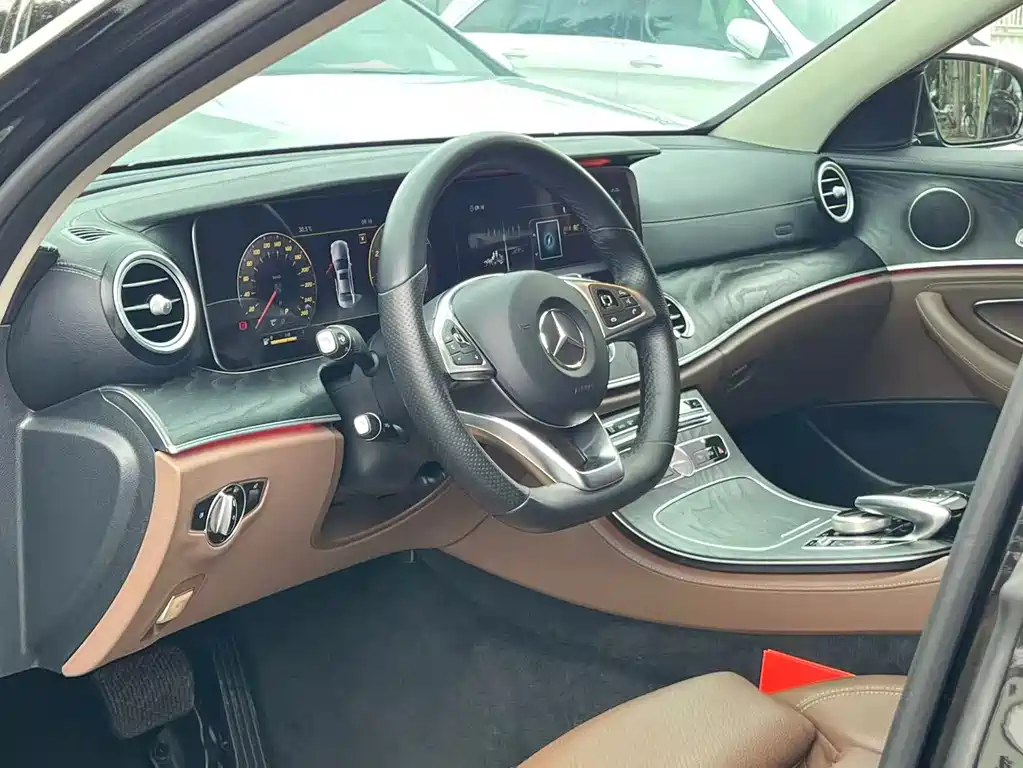 Mercedes-Benz E-Class 2018 facelift E 200 L sporty купить на сайте DeffCars