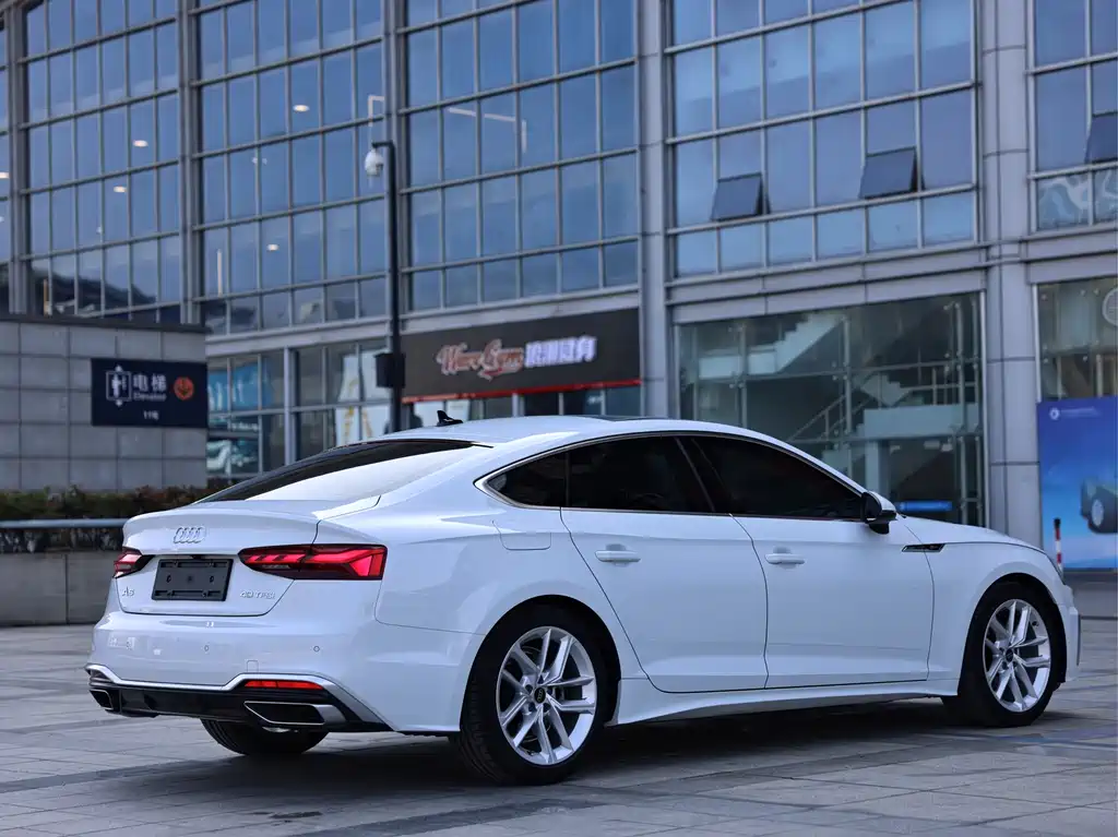 Audi A5 imported 2024 Sportback 40 TFSI fashionable and dynamic купить на сайте DeffCars