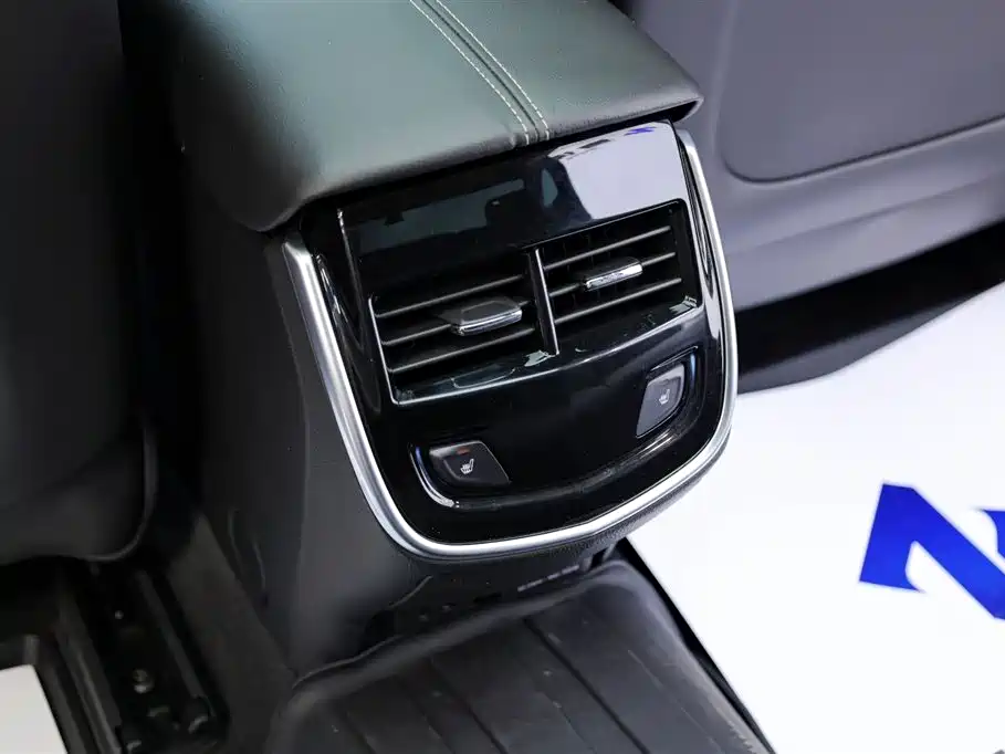 Cadillac XTS 2018 28T luxury model купить на сайте DeffCars