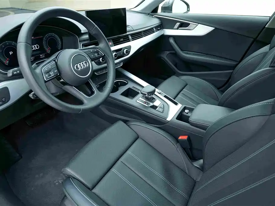 Audi A4L 2024 40 TFSI Fashionable and Dynamic купить на сайте DeffCars