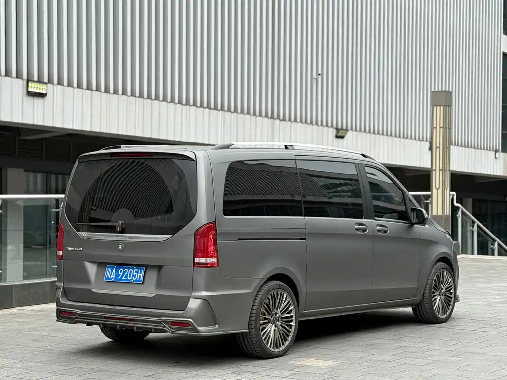 Mercedes-Benz V-Class 2022 V 260 Pilot Edition купить на сайте DeffCars