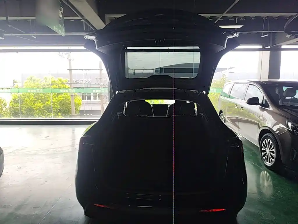 Model Y 2022款 改款 后轮驱动版 купить на сайте DeffCars