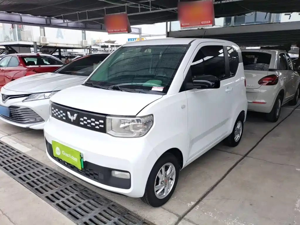 Hongguang MINIEV 2020 Relaxed Model Sanyuan Lithium купить на сайте DeffCars