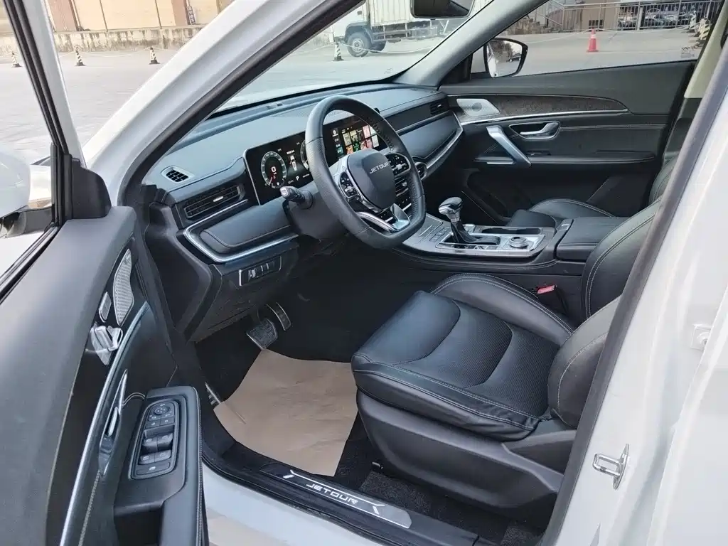 Jietu X70 PLUS 2021 facelift 1.6T DCT ground 7 seats купить на сайте DeffCars