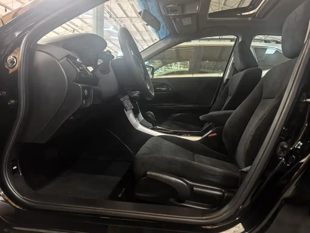 Accord 2016 2.0L Comfort Edition купить на сайте DeffCars