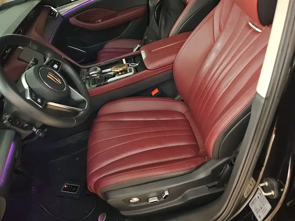 Hongqi H5 2023 2.0T Automatic Zhilianqichang Edition купить на сайте DeffCars