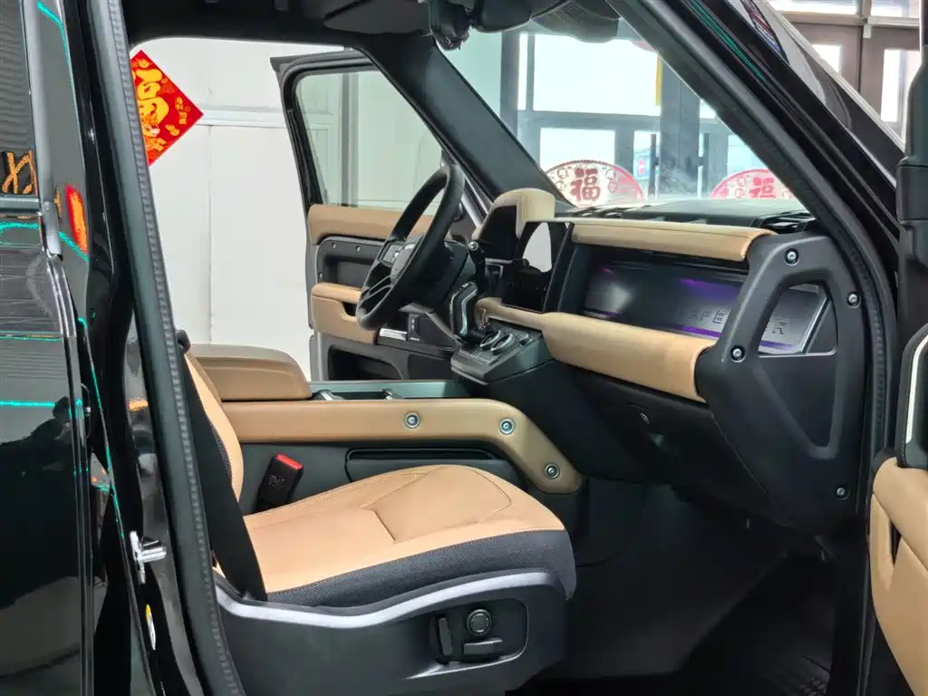 Land Rover Defender 2025 110 3.0T P400 X-Dynamic HSE купить на сайте DeffCars