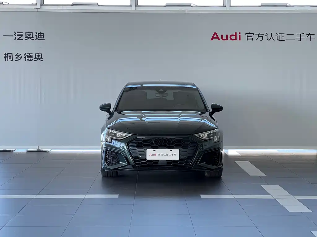 Audi A3 2024 Sportback 35 TFSI stylish and sporty купить на сайте DeffCars