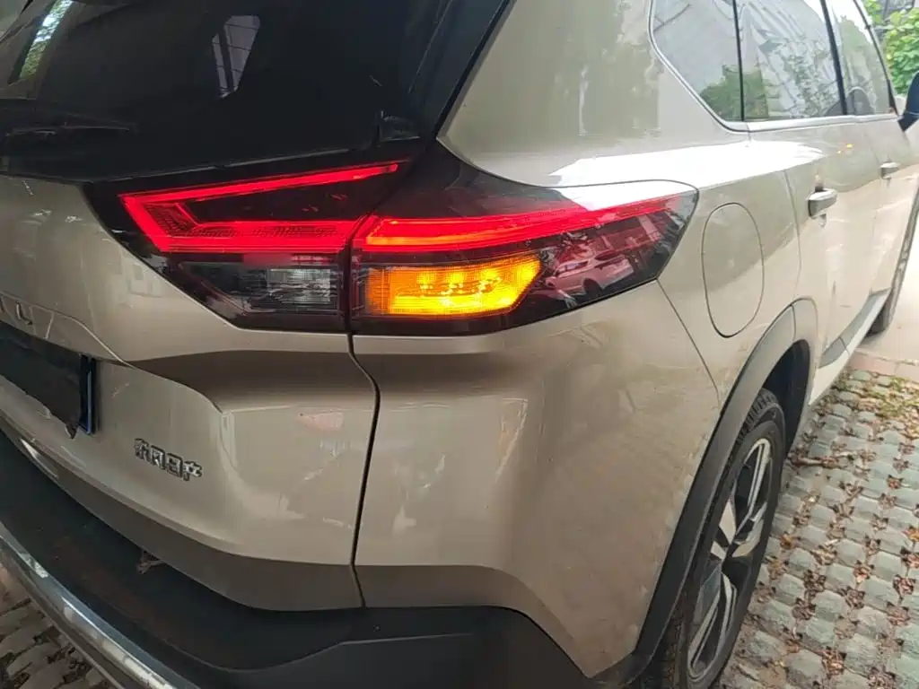 X-Trail 2021 VC-Turbo 300 CVT 4WD Extreme Edition купить на сайте DeffCars