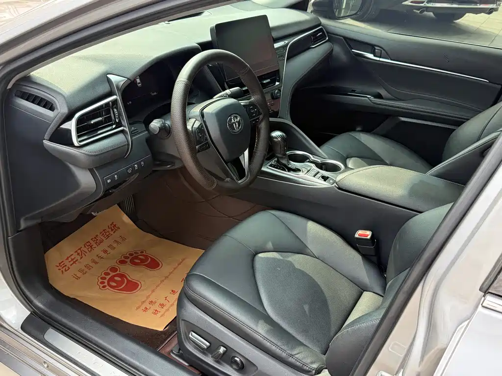 Camry 2021 2.5G Deluxe Edition купить на сайте DeffCars
