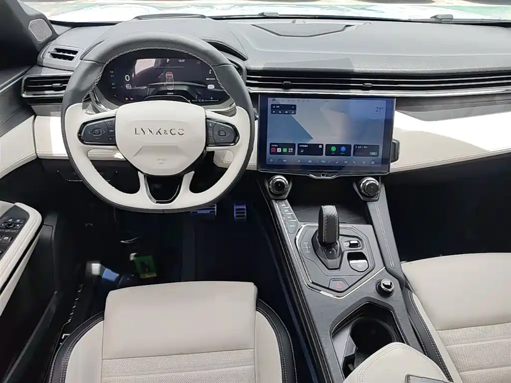 Lynk & Co 01 2023 1.5TD EM-F Chenxi купить на сайте DeffCars
