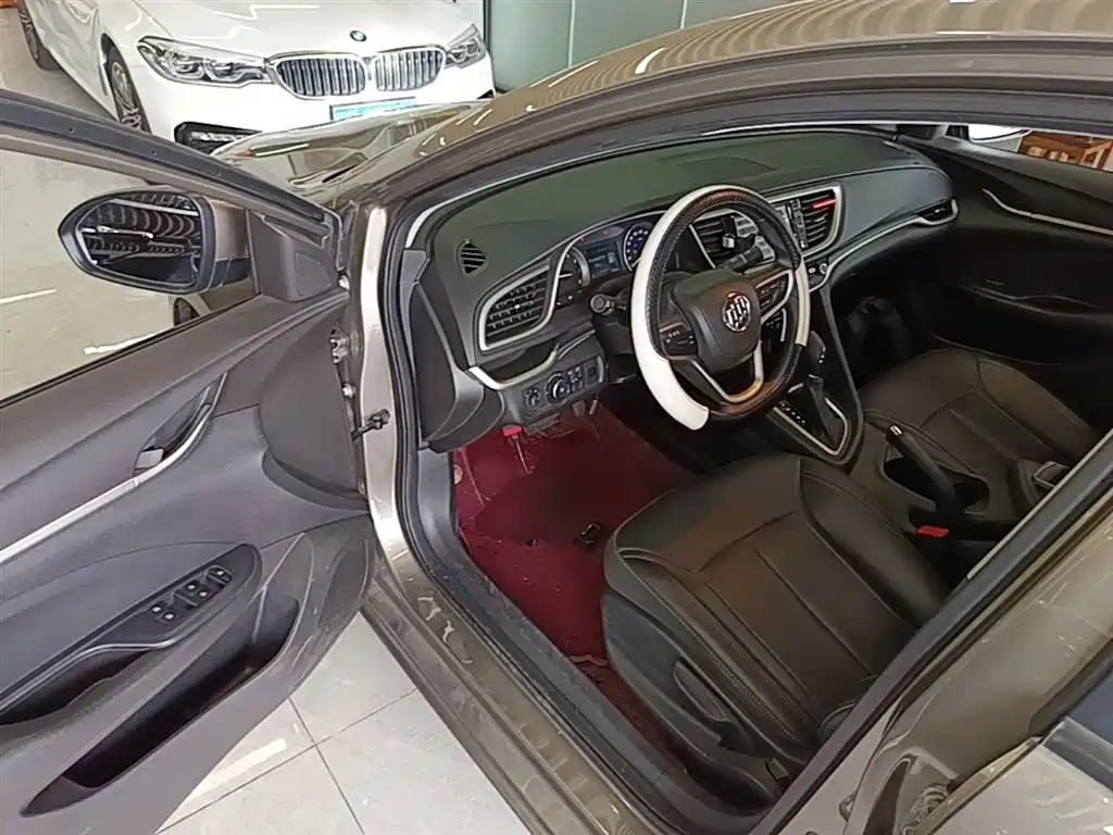 Yinglang 2021 model model 1.5L automatic elite model купить на сайте DeffCars
