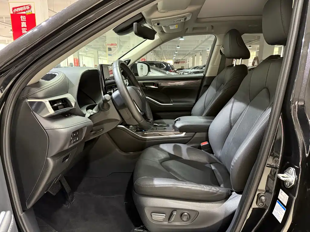 Highlander 2022 dual engine 2.5L four-wheel drive premium version 7 seats купить на сайте DeffCars