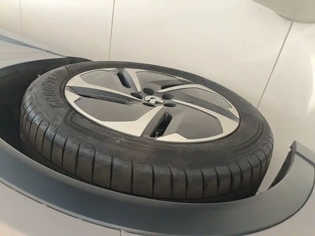 NIO ES6 2024 model 75kWh купить на сайте DeffCars