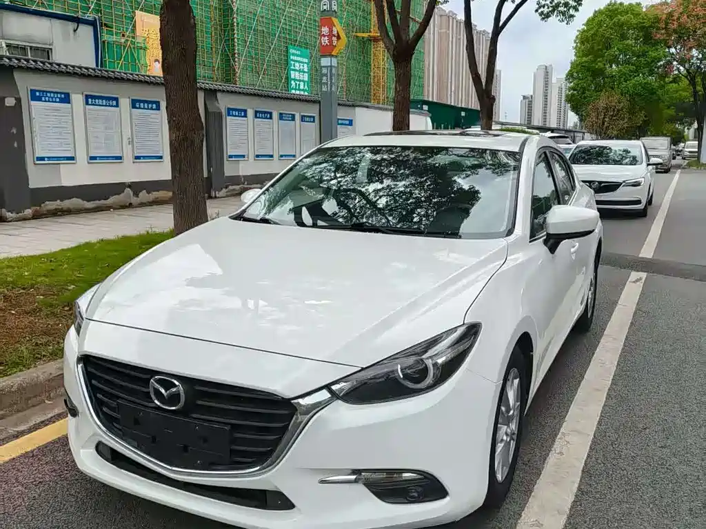 Mazda3 Angkesela 2020 1.5L automatic version купить на сайте DeffCars