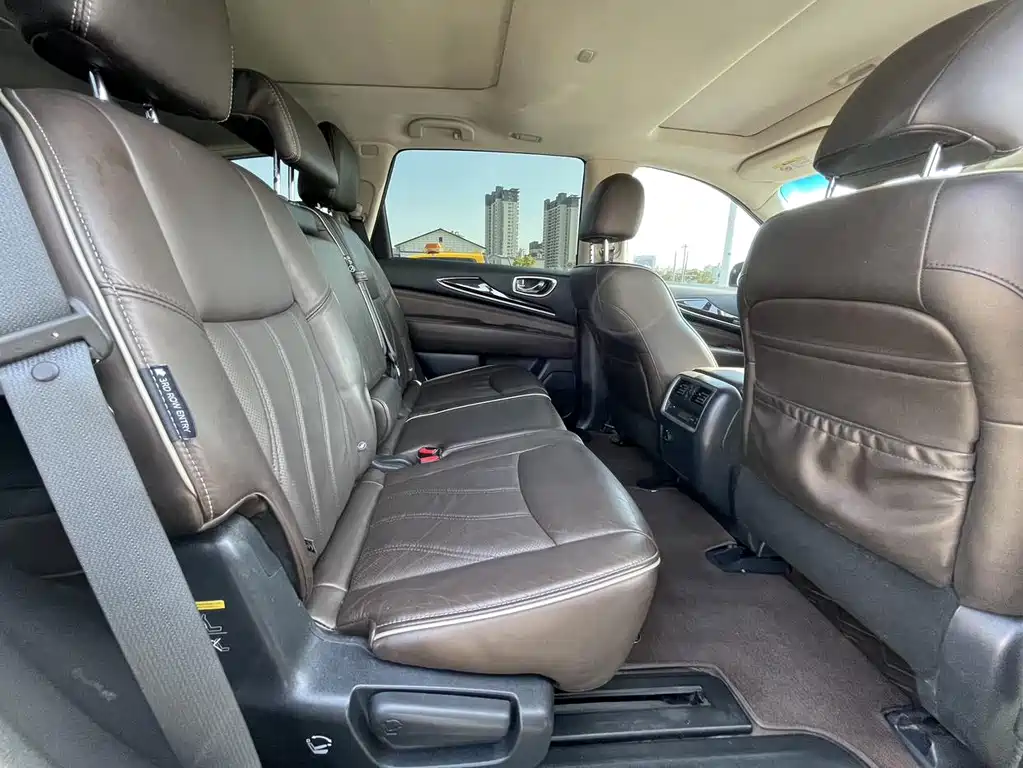 Infiniti QX60 Imported 2016 2.5 S/C Hybrid Two-wheel drive Excellent Edition National V купить на сайте DeffCars