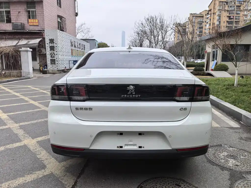 Peugeot 308 2018 1.6L automatic luxury version купить на сайте DeffCars