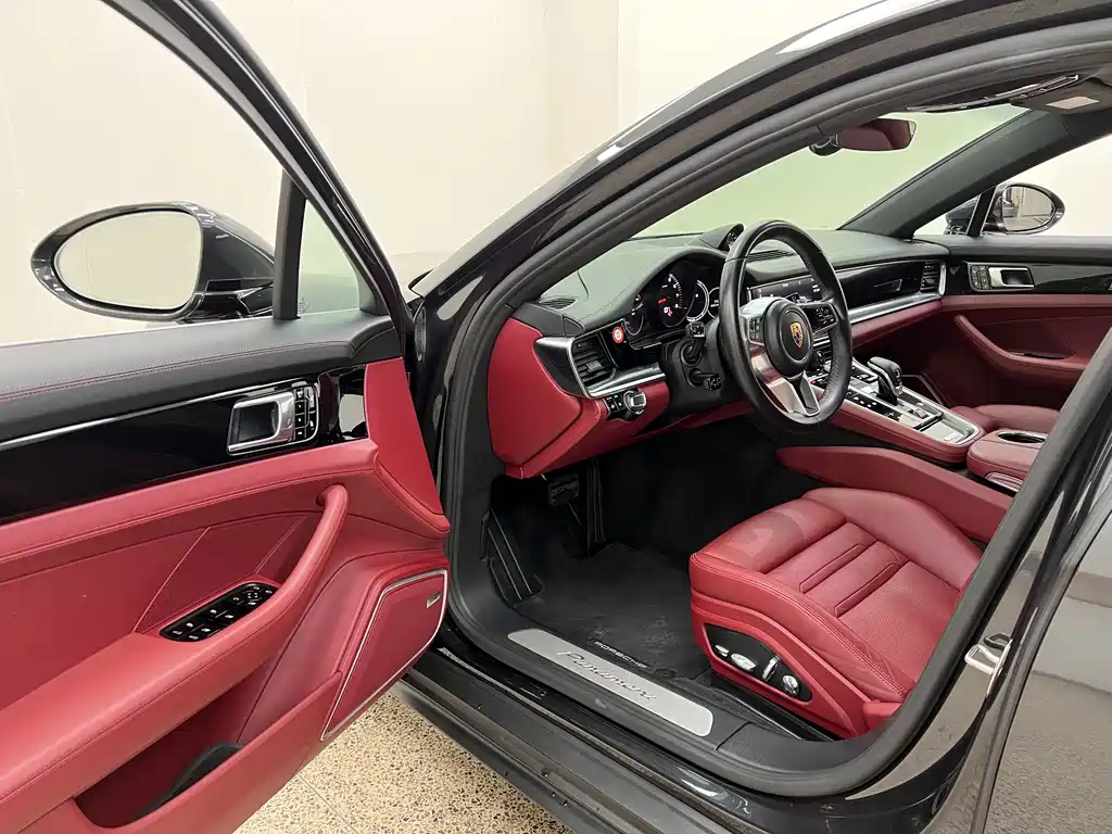 Panamera 2017 Panamera 3.0T купить на сайте DeffCars
