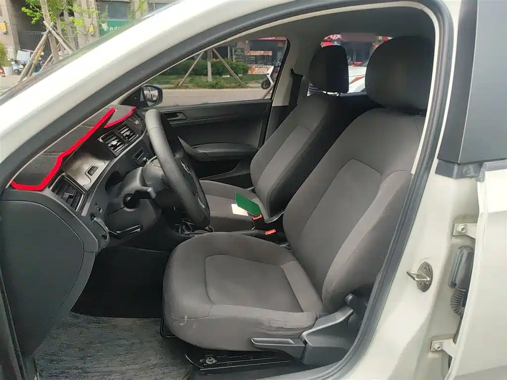 Santana 2019 1.5L automatic fashion version National VI купить на сайте DeffCars
