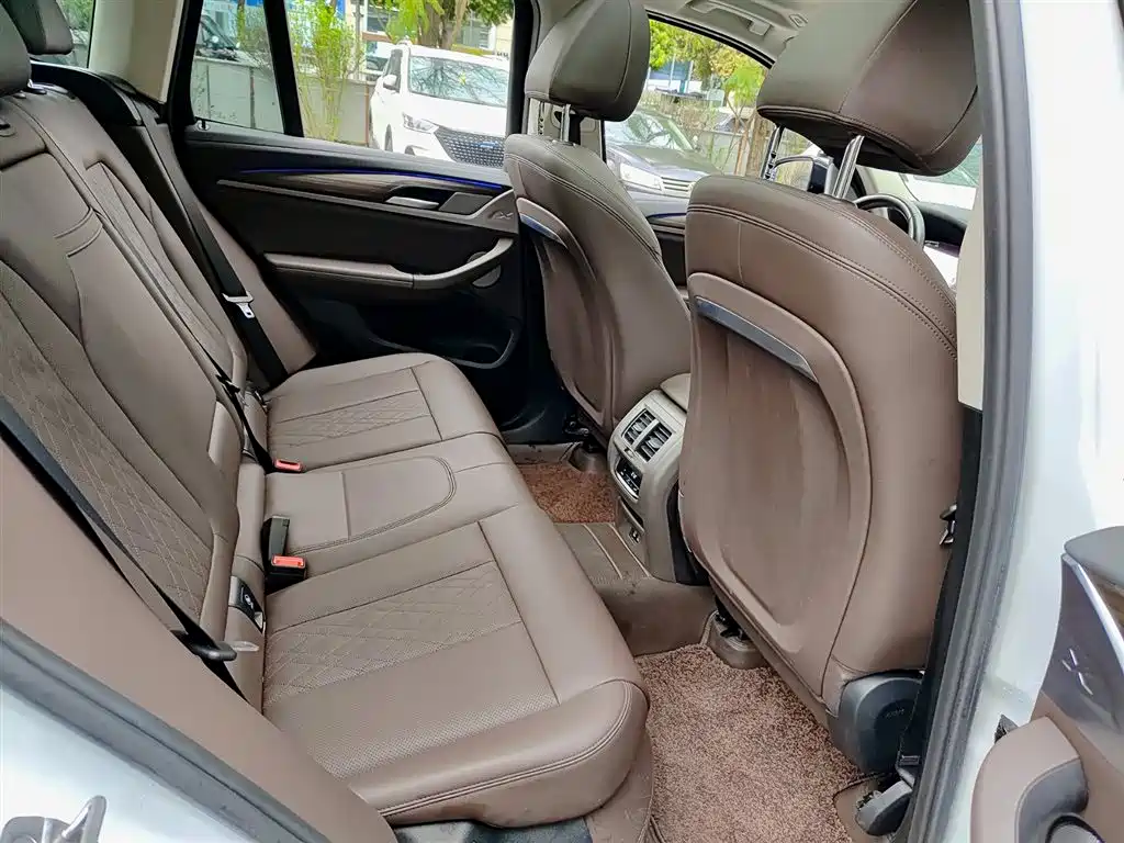 BMW X3 2022 xDrive30i Advanced M Night Package купить на сайте DeffCars