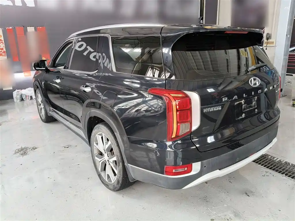 Paristi 2021 3.5L automatic four-wheel drive GLS купить на сайте DeffCars