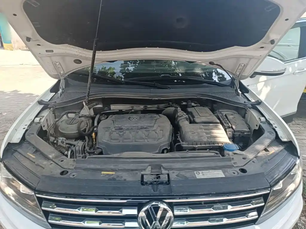 Tiguan L 2020 330TSI automatic two-wheel drive panoramic comfort version National VI купить на сайте DeffCars