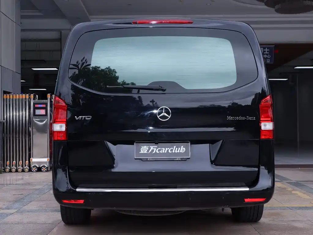 Vito 2021 2.0T Business Edition 7 seats купить на сайте DeffCars