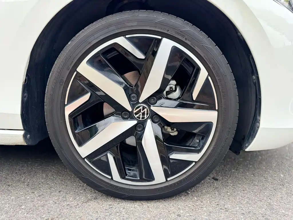 Lingdu 2022 Lingdu L 280TSI DSG Hot Edition купить на сайте DeffCars