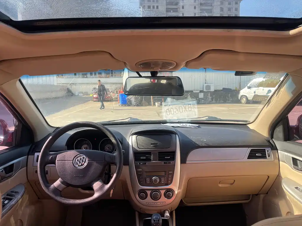 Excelle 2013 1.5L Manual Classic купить на сайте DeffCars