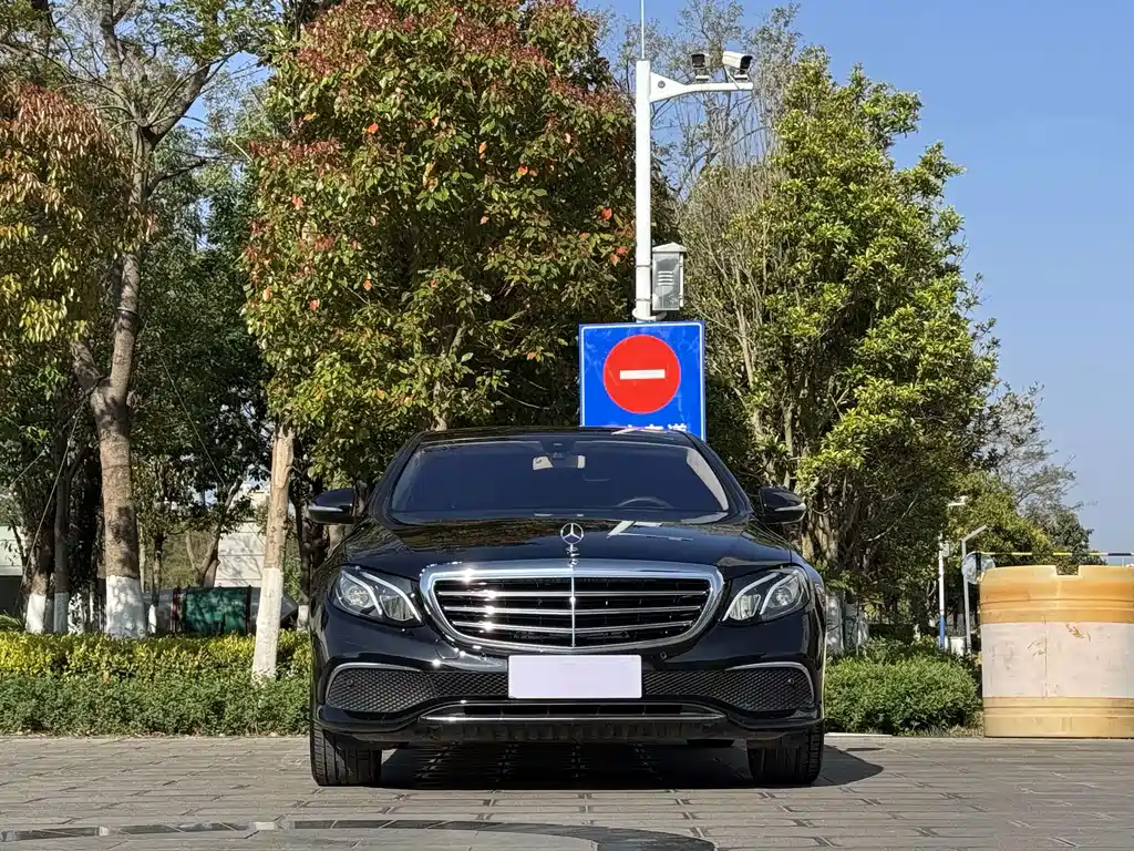 Mercedes-Benz E-Class 2019 E 200 L купить на сайте DeffCars