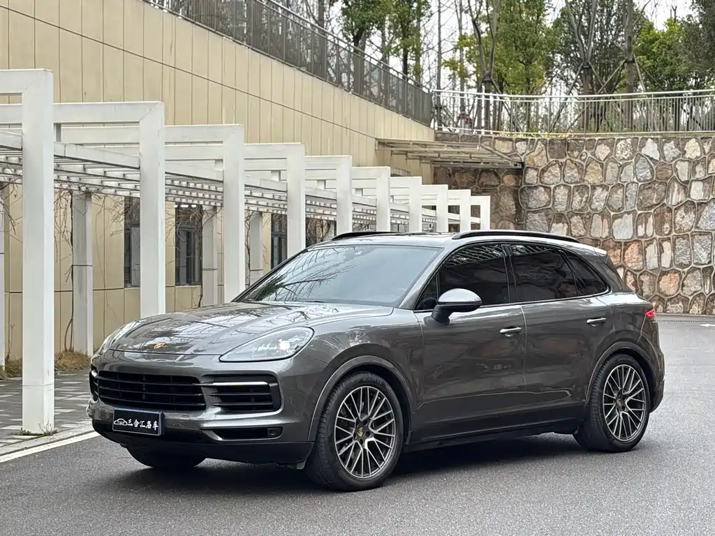 Cayenne 2023 Cayenne 3.0T купить на сайте DeffCars