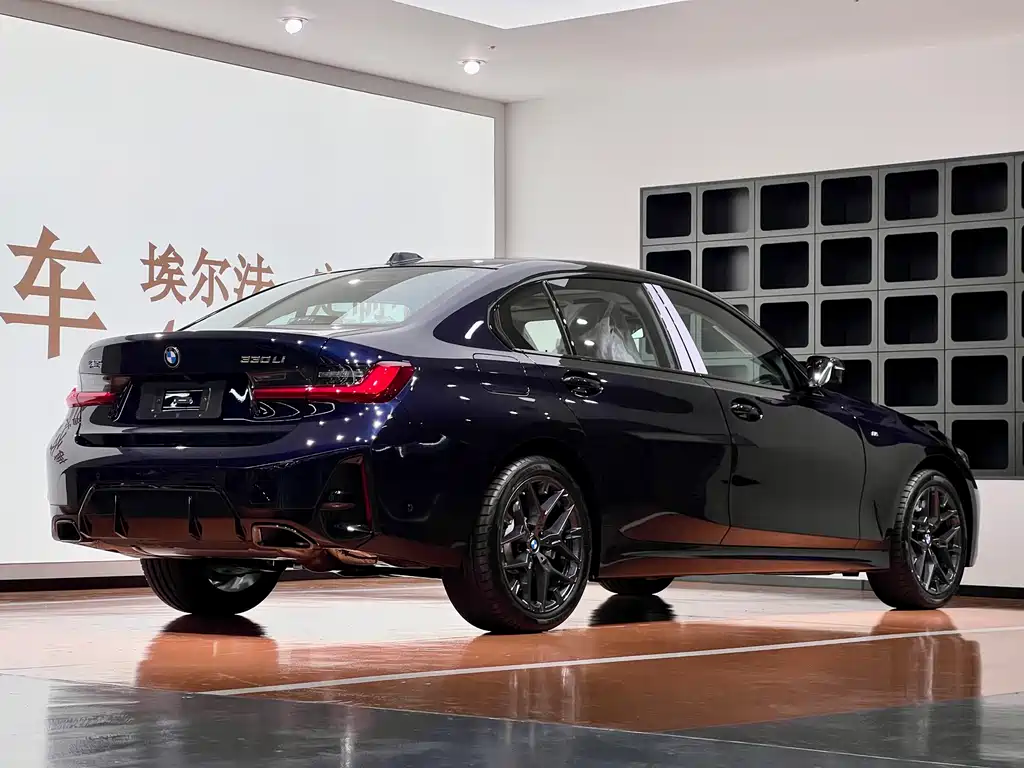 BMW 3 Series 2025 330Li M Sports Night Package купить на сайте DeffCars