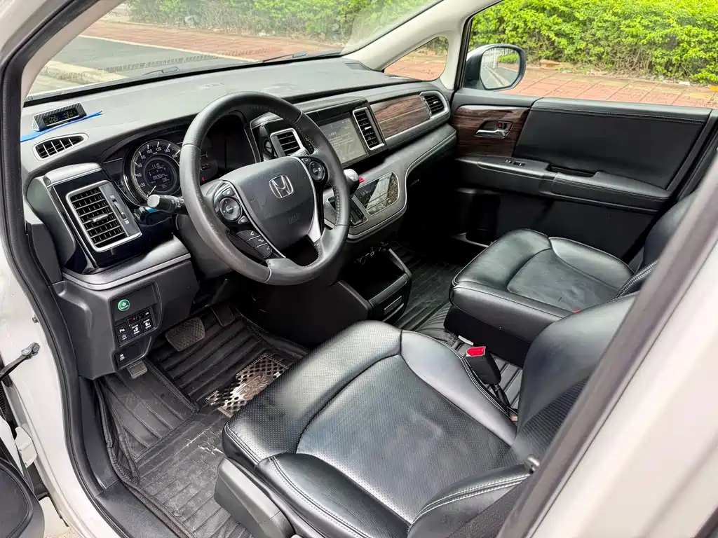 Alison 2016 2.4L Classic Edition купить на сайте DeffCars