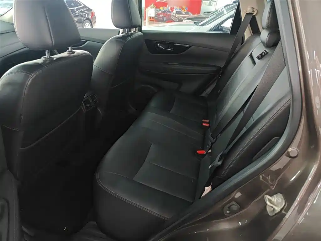 X-Trail 2021 2.0L CVT 2WD XL Premium Commemorative Edition купить на сайте DeffCars