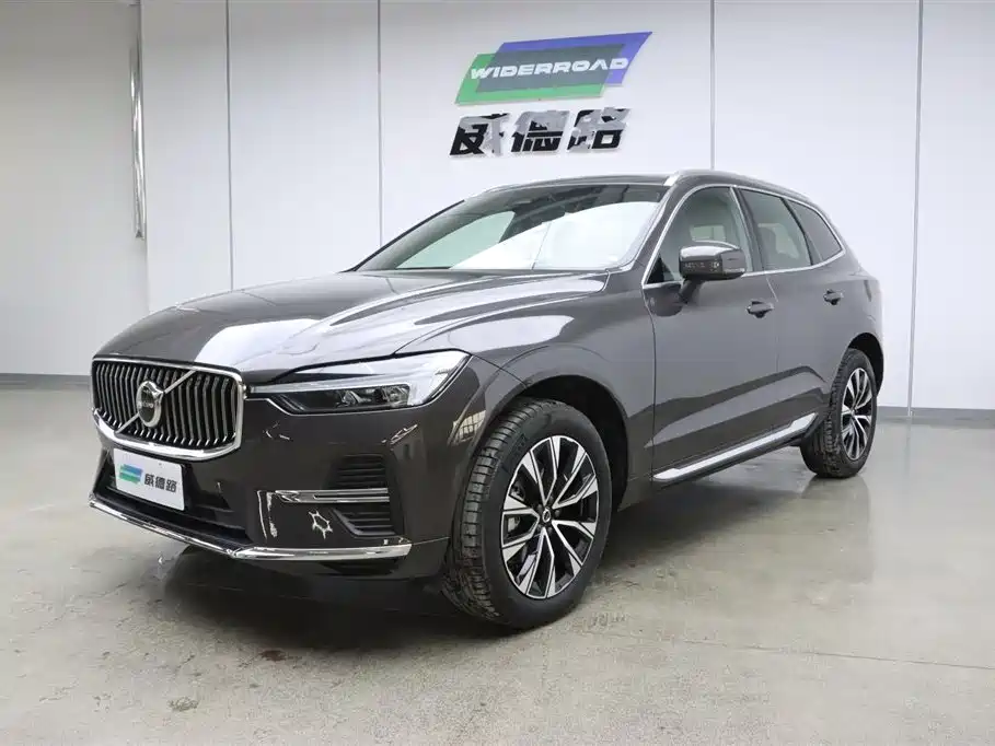 Volvo XC60 2024 B5 four-wheel drive Zhiyuan Deluxe Edition купить на сайте DeffCars