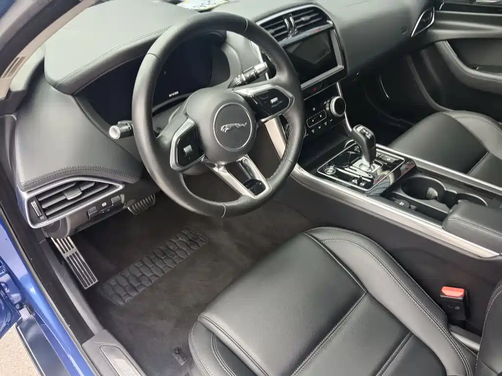 Jaguar XEL 2020 2.0T 250PS SE Technology Elegant Edition купить на сайте DeffCars