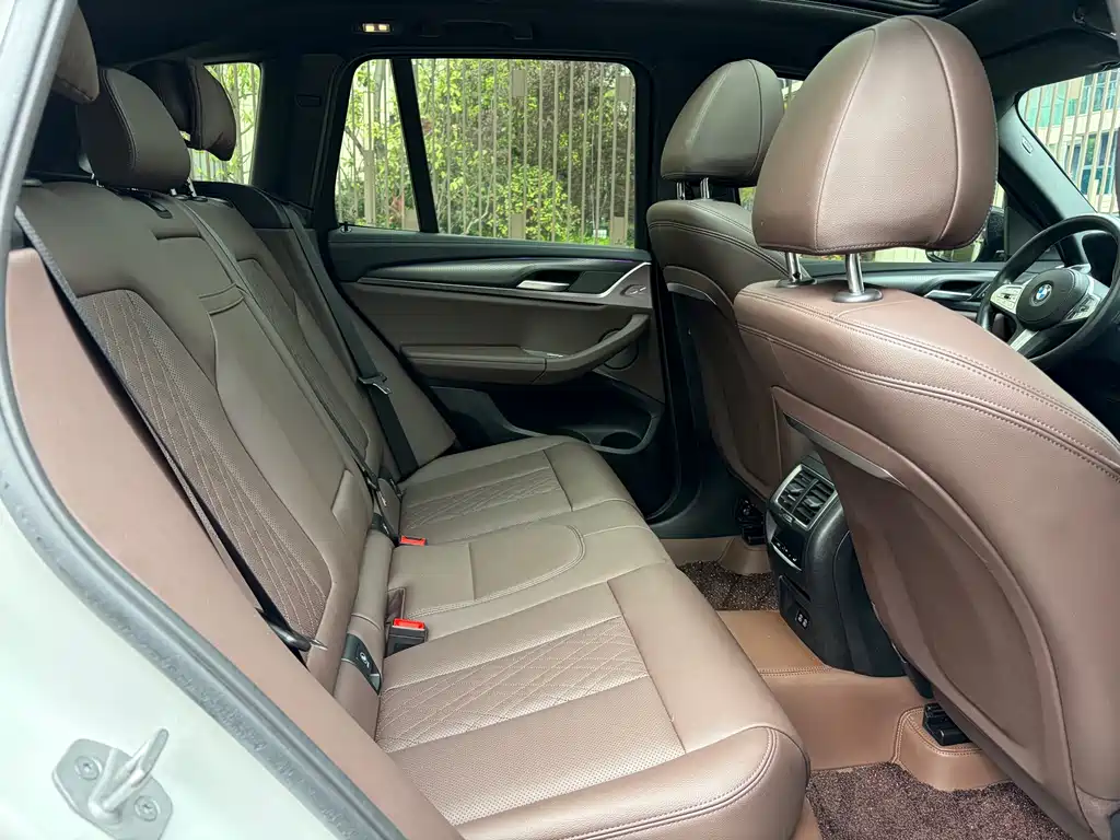 BMW X3 2023 xDrive30i Exclusive M Night Package купить на сайте DeffCars