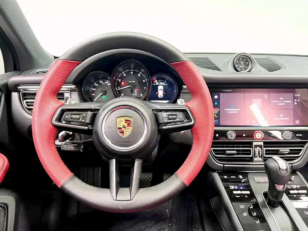 Macan 2025 Macan 2.0T Dream Edition купить на сайте DeffCars