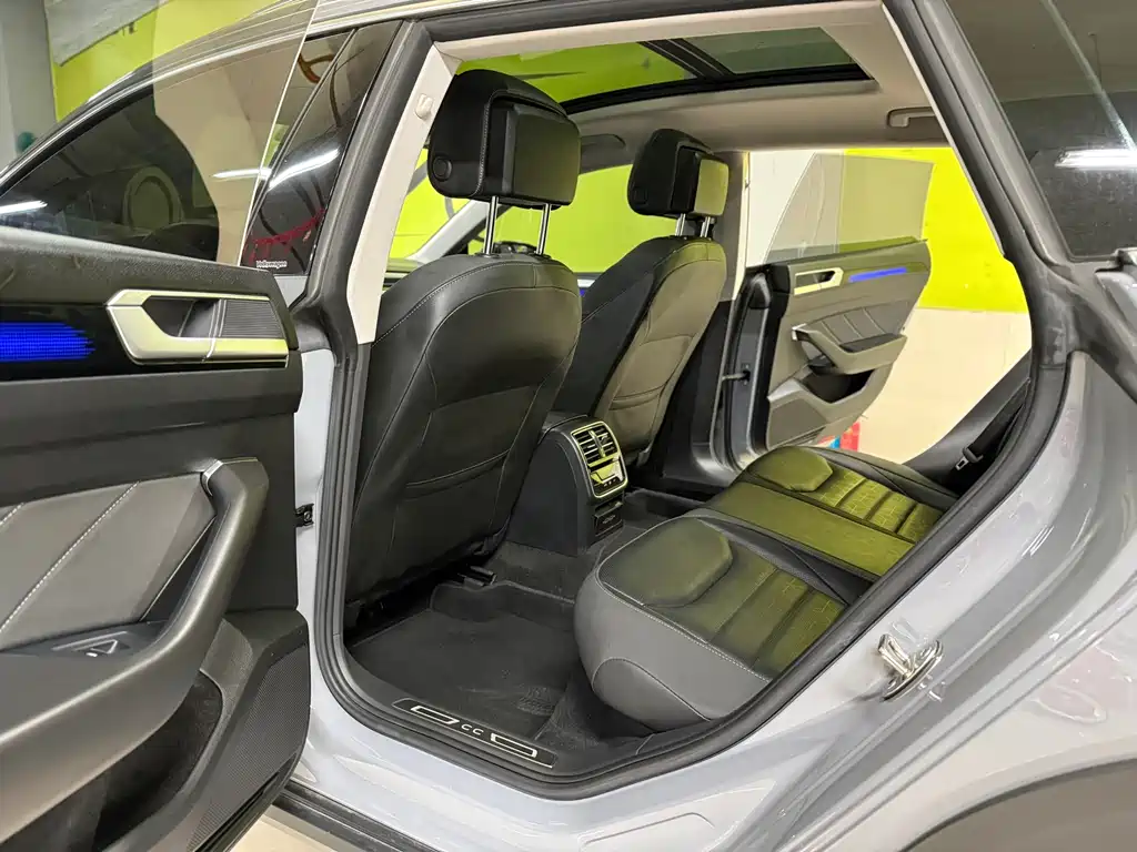 FAW-Volkswagen CC 2021 Hunting Vehicle 380TSI Hunting Heart Edition купить на сайте DeffCars