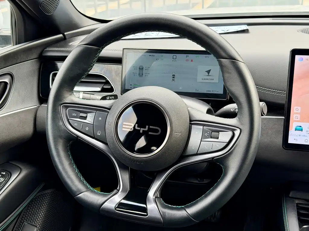 Seal 06 2025 DM-i Smart Driving Edition 120KM Exclusive Type купить на сайте DeffCars