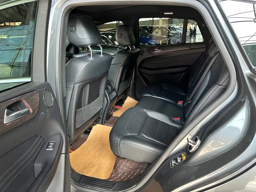 Mercedes-Benz GLE Coupe 2018 GLE 320 4MATIC Coupe SUV купить на сайте DeffCars