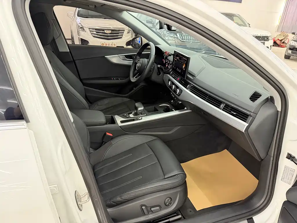 Audi A4L 2020 40 TFSI Fashionable and Elegant купить на сайте DeffCars