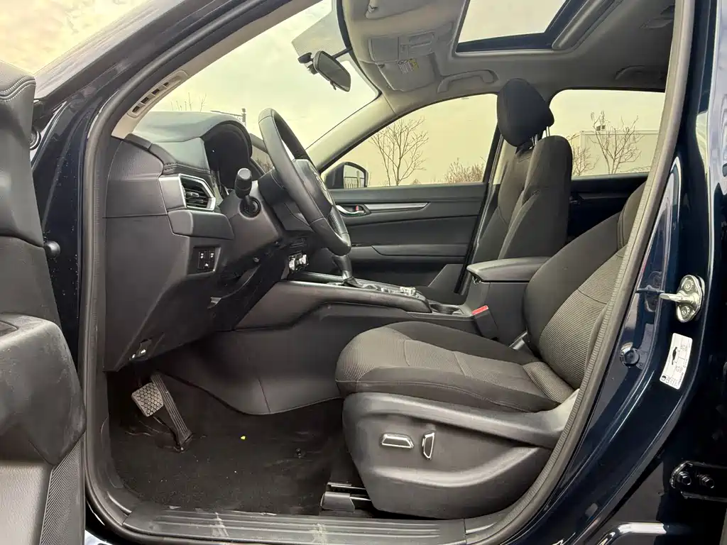 Mazda CX-5 2022 2.0L automatic two-wheel drive smart model купить на сайте DeffCars